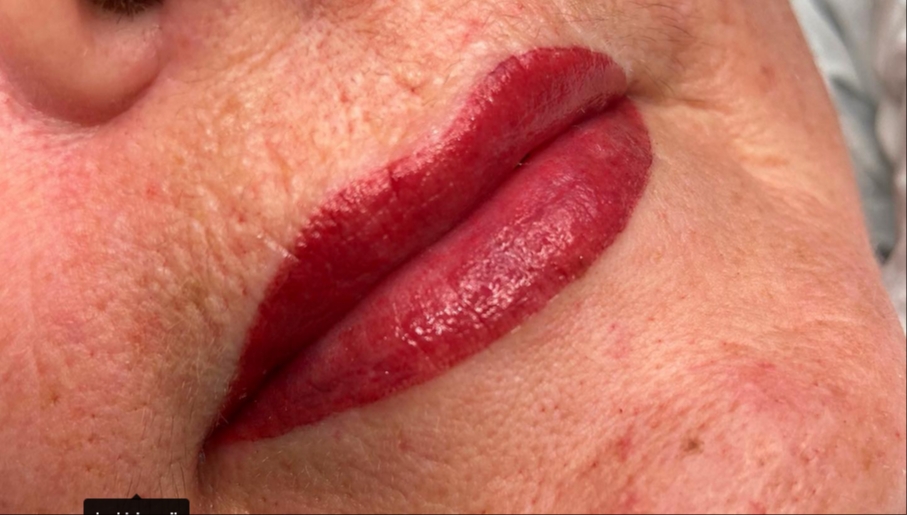 Gallery image 3: sophie-louise