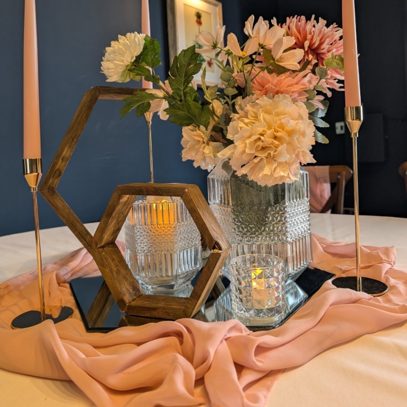 Gallery image 2: belles-and-beaus