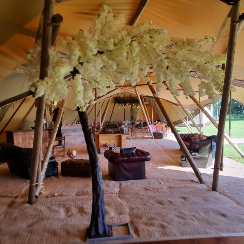 Gallery image 6: belles-and-beaus