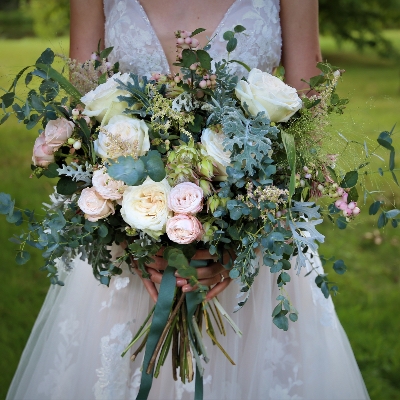 New Cambridgeshire hotspot for wedding flowers