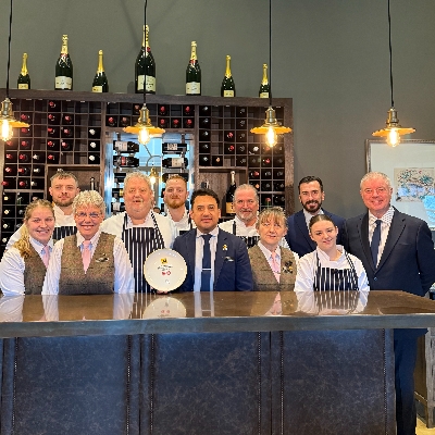 Bedford Lodge Hotel & Spa celebrates 12 years of AA Red Stars and Two Rosettes for Squires