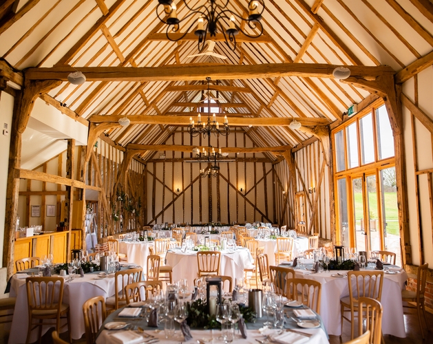 Wedding weekends at Suffolk country venue: Image 1b