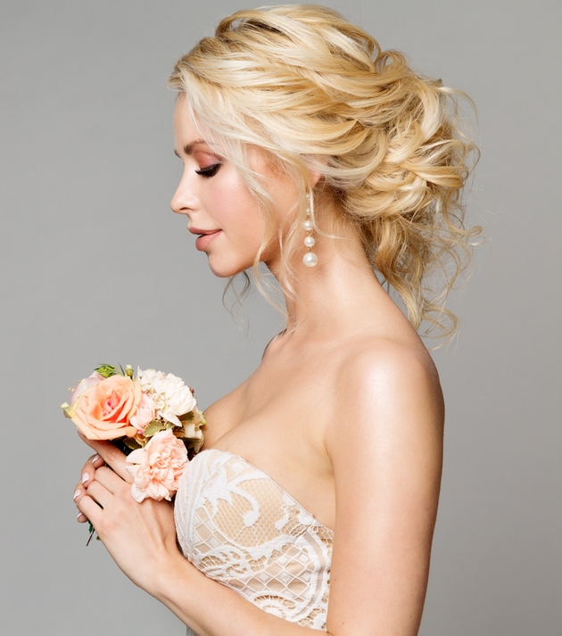 Bridal hair and make-up tips: Image 1