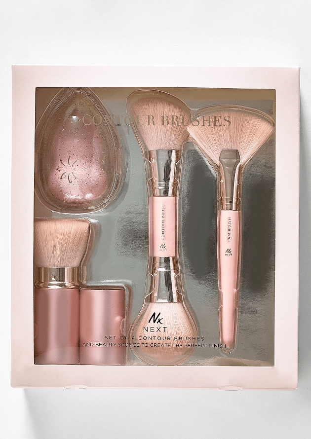 4 Piece NX Contour Make-Up Brush And Sponge Set, £16