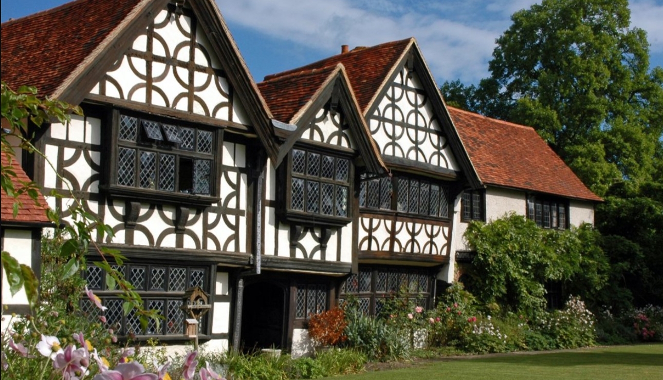 Great Tangley Manor, Surrey