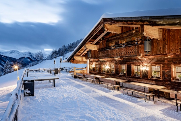 outside shot of snow-covered restaurant